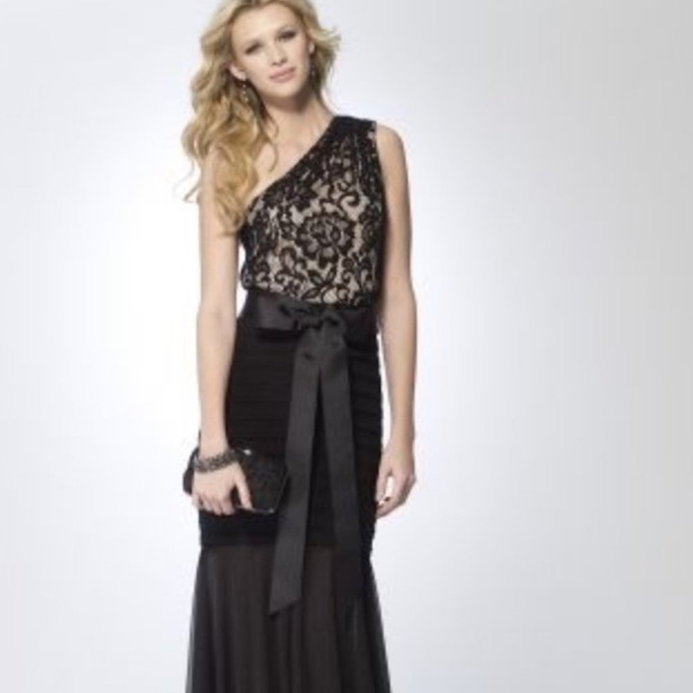 Cache Black Gown Maxi‎ Sequin Lace Bow Night Out